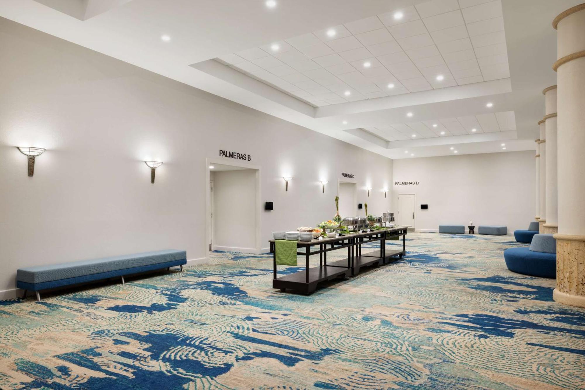 Embassy Suites By Hilton San Juan - Hotel & Casino Exterior foto